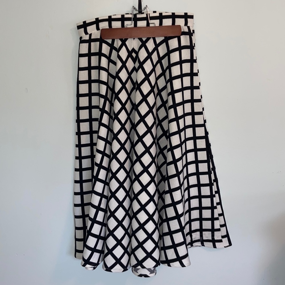 Re:named Midi Skater Skirt Size: Small